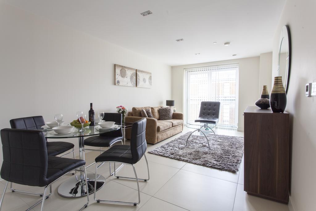 Bezier Apartments Лондон Номер фото