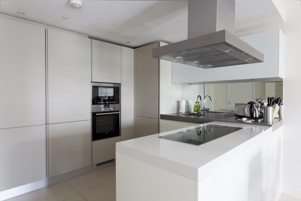 Bezier Apartments Лондон Номер фото